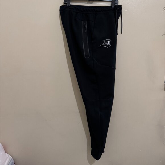 Nike Providence Friars Basketball Team Issued PE Tech Fleece Pants Men's L-T NEW - Picture 8 of 11